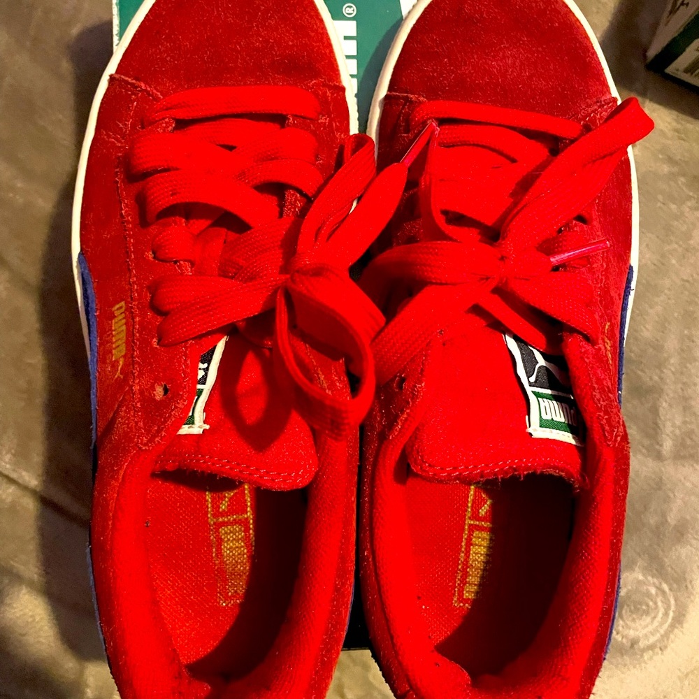 Puma  (Used) Size 4.5 in Kids